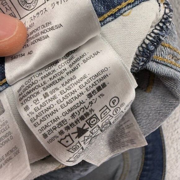 Levi's Jeans Men's 32x30 Blue Denim Medium Wash Faded Whisker Straight Red Tab - Picture 9 of 11